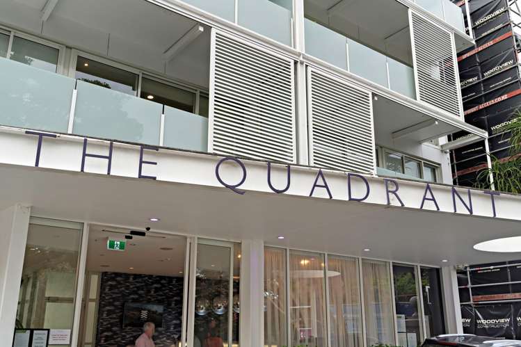 1102/10 Waterloo Quadrant_0