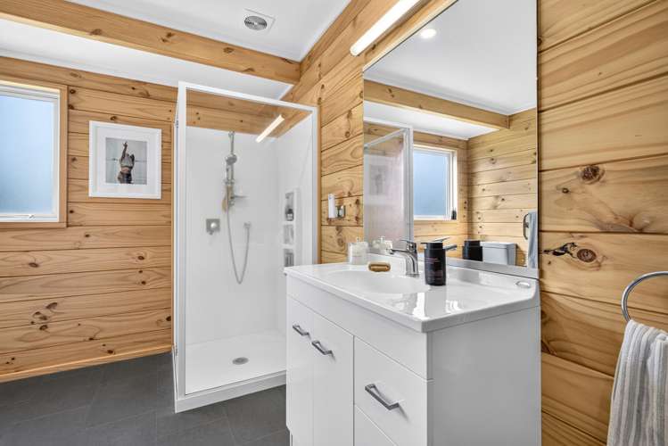 2 Rima Place Turangi_15