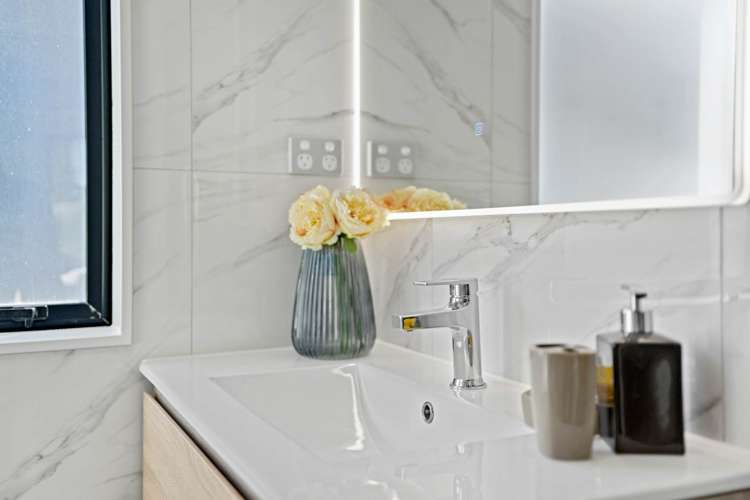 20a Catalina Crescent Forrest Hill_24