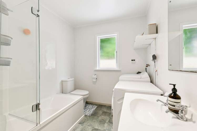 27 Hathaway Avenue Karori_9