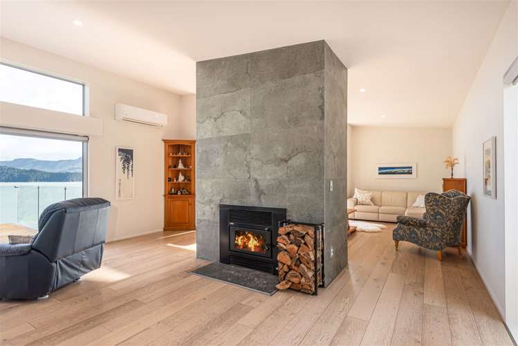 7 Te Wharau Lane Charteris Bay_8