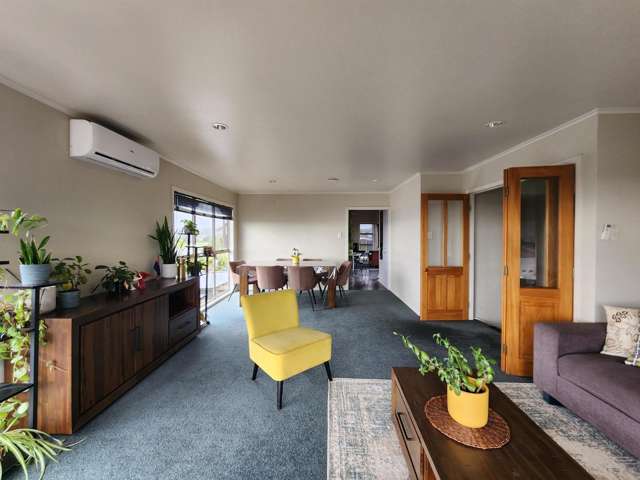 8b Julian Place Westown_3