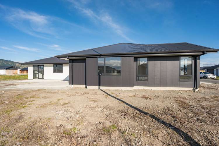 1 Lampton Street Richmond_16