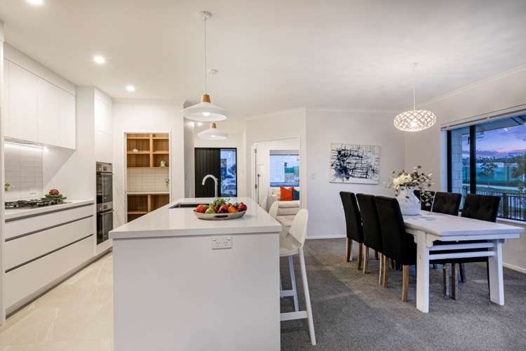 1 Louisa Lane Wainui_9