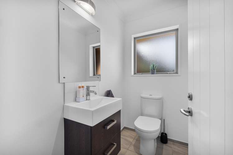 34 Birkdale Drive Shirley_19