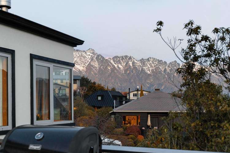 18 Dublin Street Queenstown Hill_19