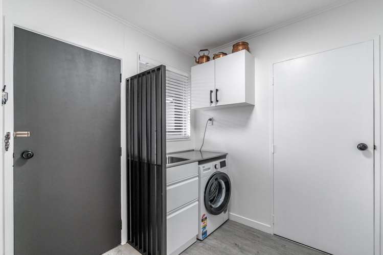 135 Chelmsford Street Windsor_13