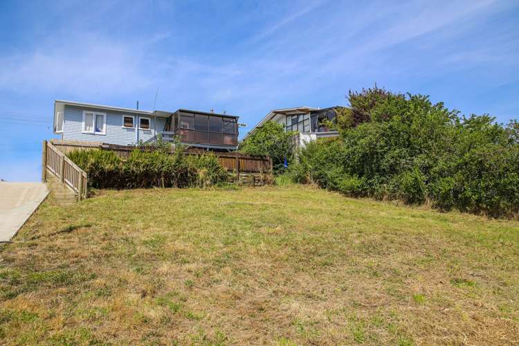 6 Sheehan Road Te Atatu South_15