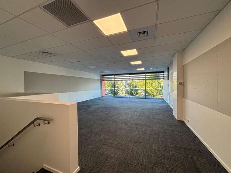 92 Russley Road Russley_3