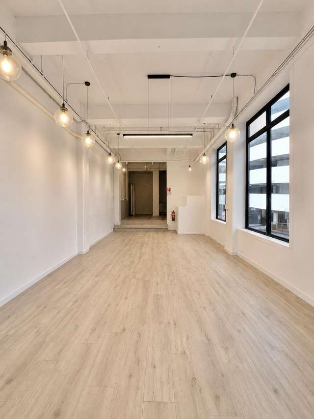 Broadway Retail 89sqm - Rent-Free until Jan 2027