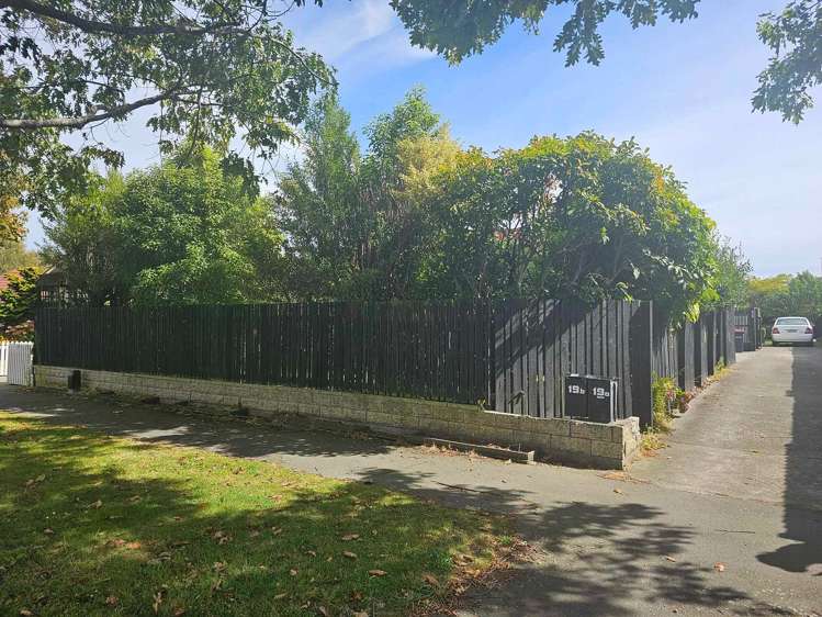 19 Salford Avenue_0