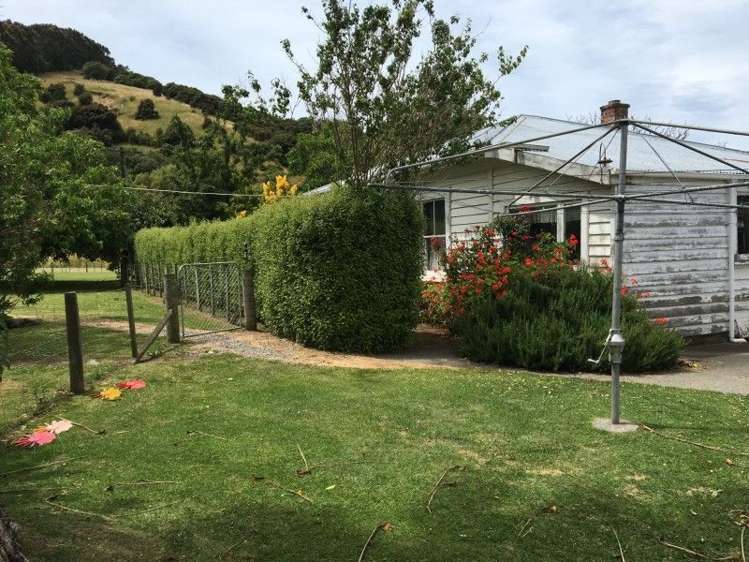 23 Pawsons Valley Road Duvauchelle_4