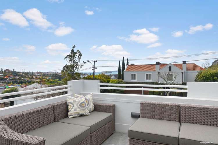 64a Bassett Road Remuera_16