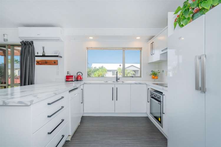 12 Pipi Dune Whitianga_9