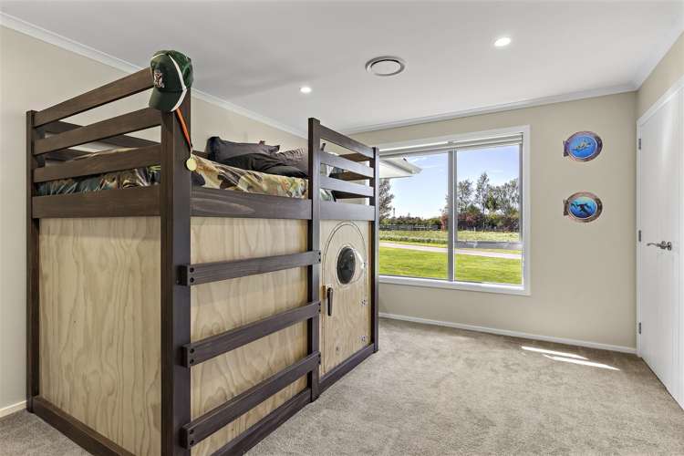 65 Andersons Line Carterton_17