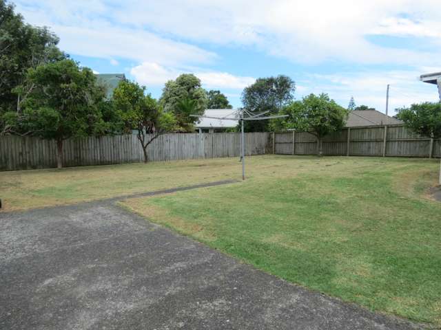 12 Gills Avenue Papakura_4