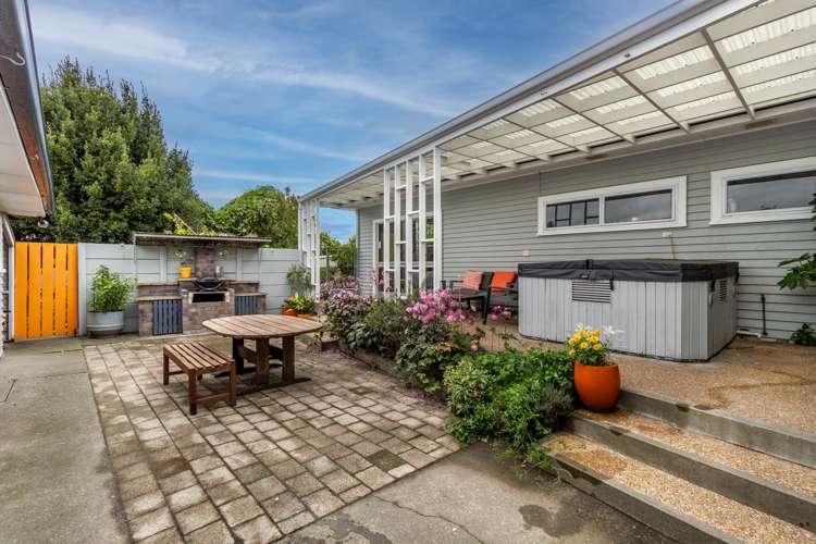 1015 Totara Street Mahora_14