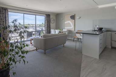 2B/10 Ruskin Street_4