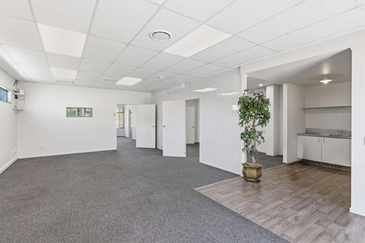 19E Milne Drive Paraparaumu_7