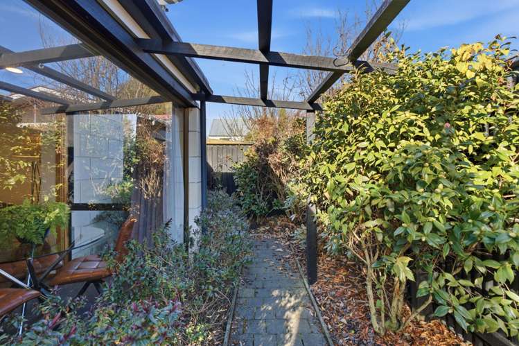 8/4 Broadbent Street Riccarton_14