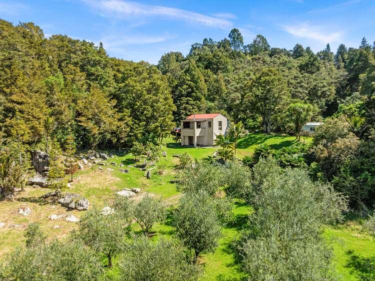 728 Ormiston Road Waipu_27