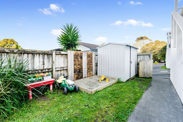 2/18 Lush Avenue Saint Johns_10