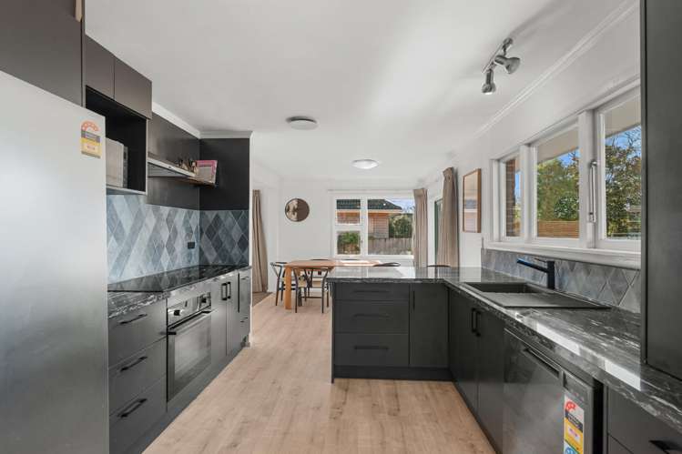 24 Teesdale Street_1