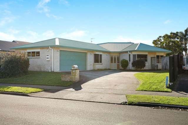Stunning Three Bedroom in Sought After Rototuna