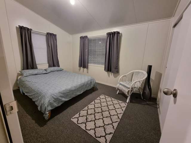 586B Pioneer Highway Highbury_4