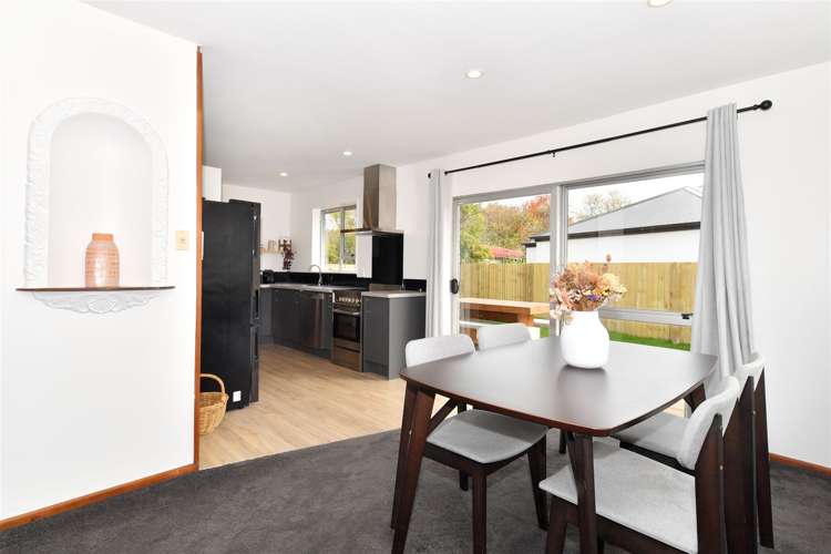 42 Trafford Street Harewood_7