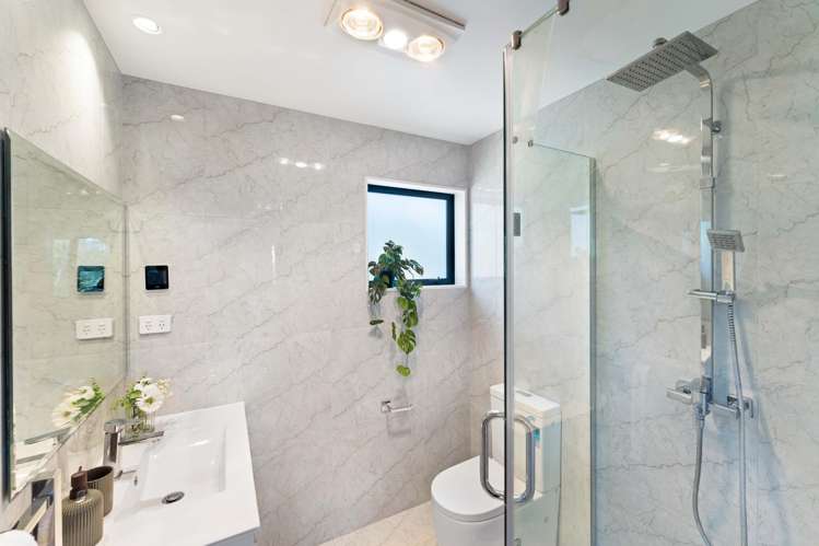 21A Fairmount Road Titirangi_43