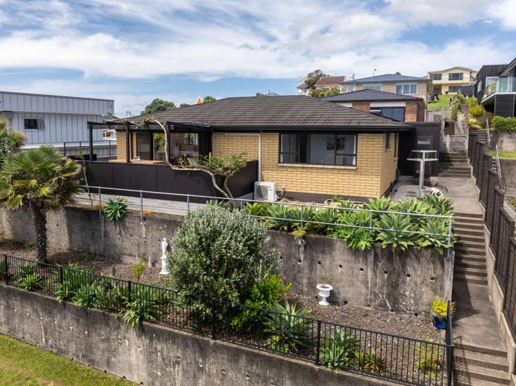 10C Long Street Raglan_4