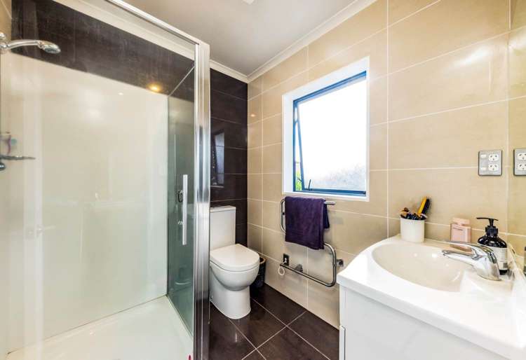 8B Cambourne Road Papatoetoe_9