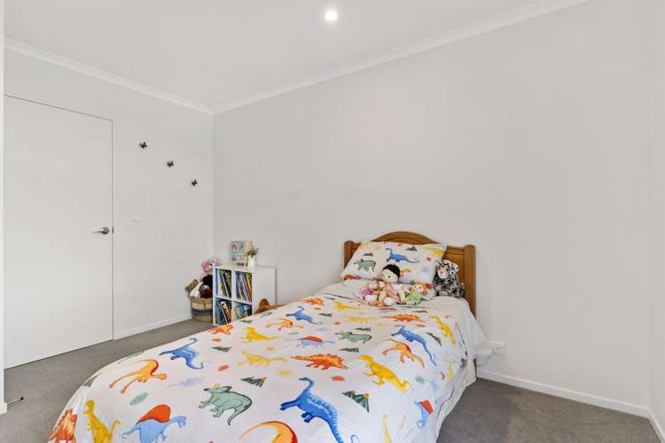 43 Bonnette Road Flat Bush_13