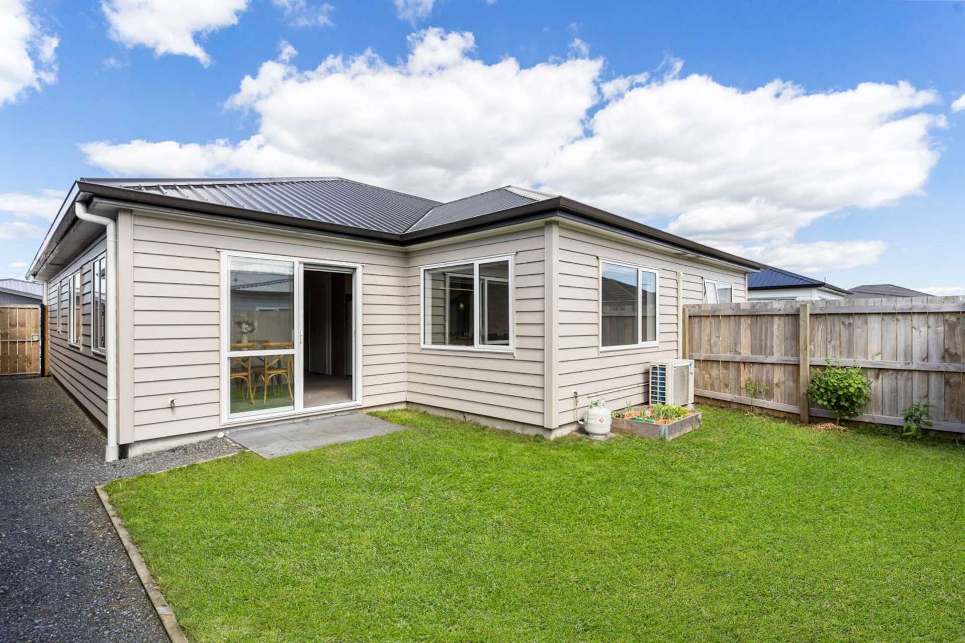 42 Whareatua Avenue Takanini_0