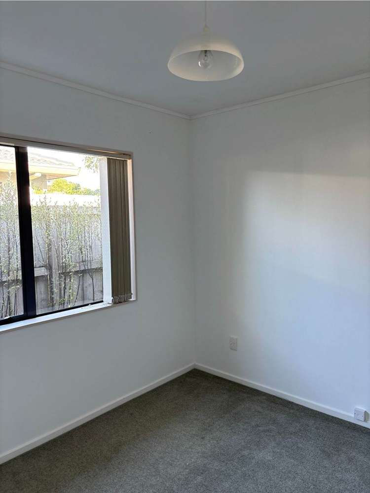 14 Lakeside Drive Orewa_9