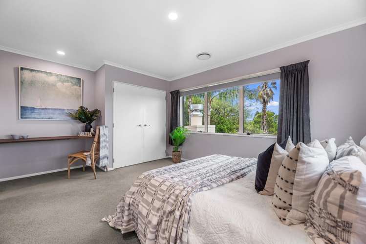 11 Hinton Place Pyes Pa_25