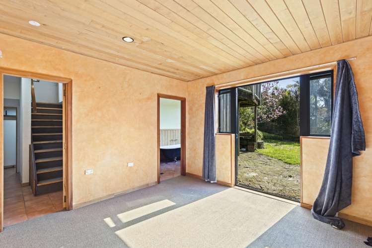 9 Lindaver Grove Merrilands_19