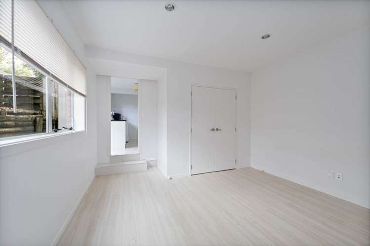 106 Weatherly Road Torbay_11