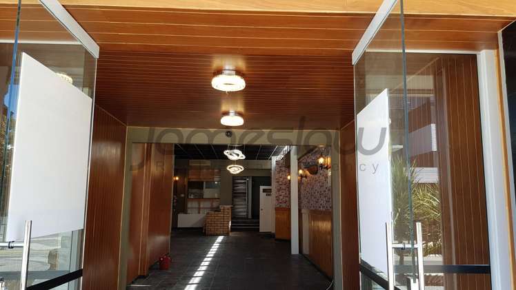 42-44 Hurstmere Road Takapuna_5