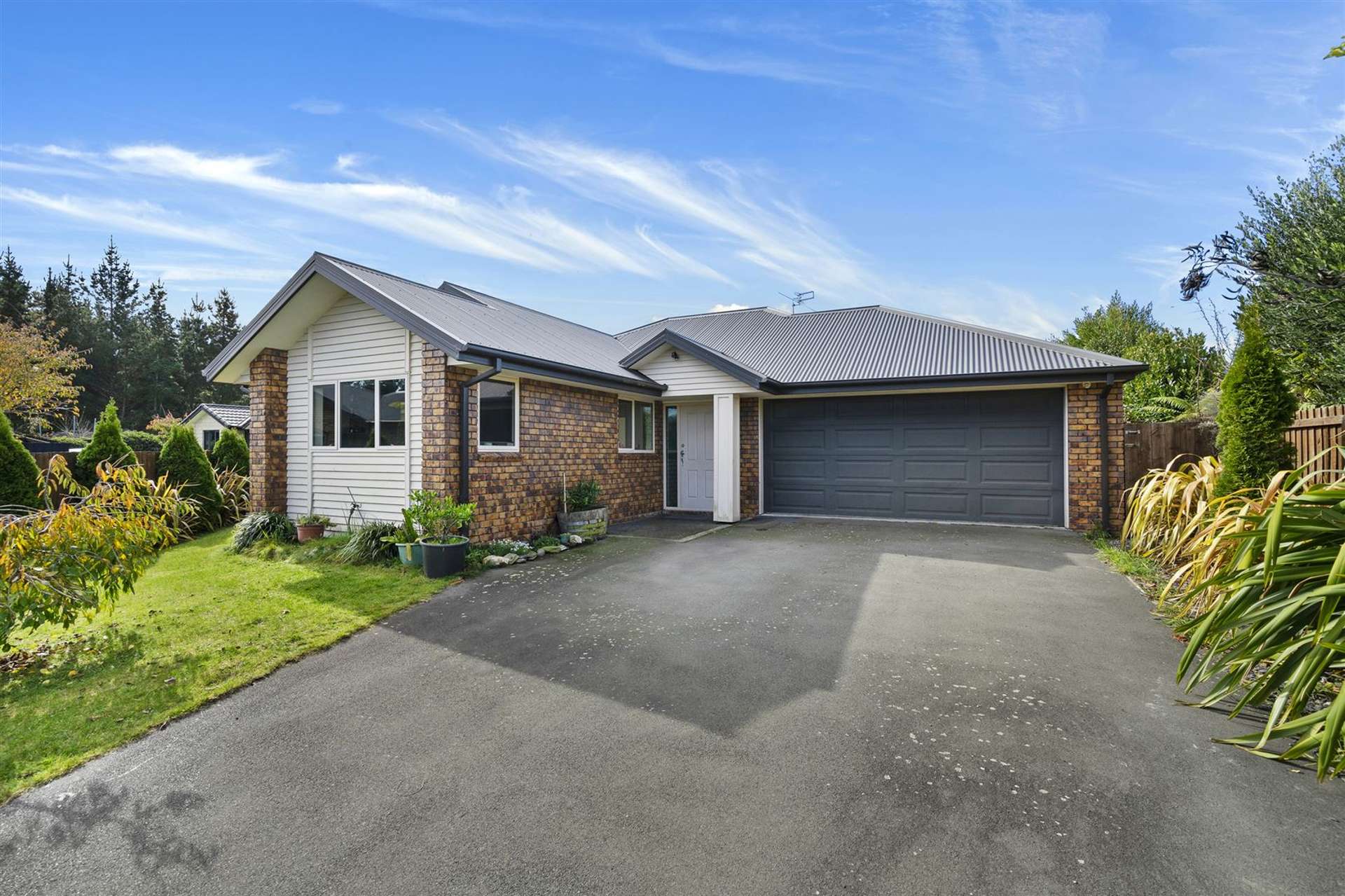 8 Orewa Close Parklands_0