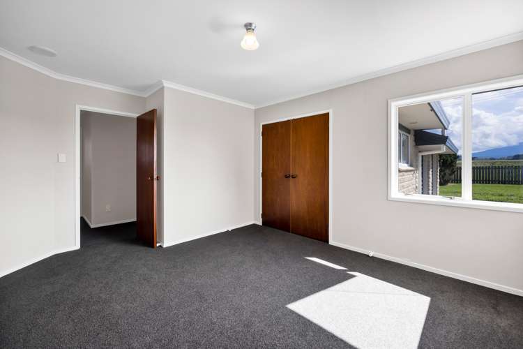 1658 Skeet Road Auroa_15