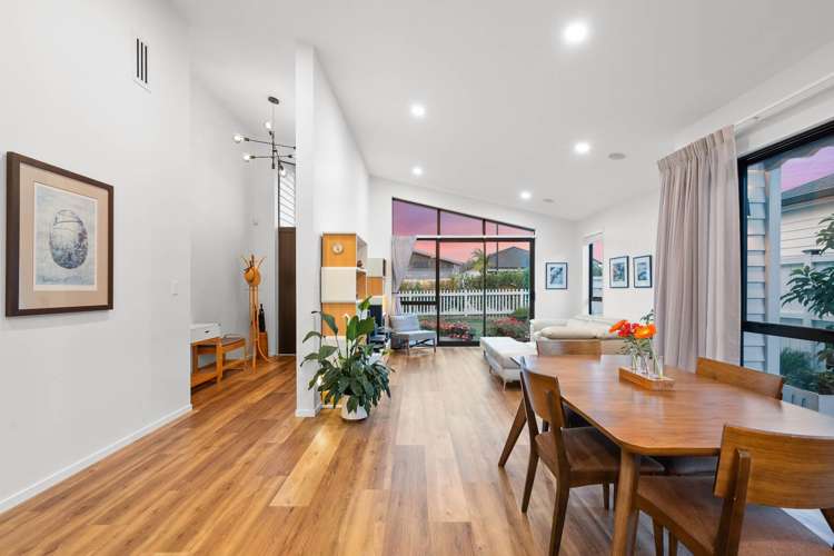 56 Siren Street Milldale_10
