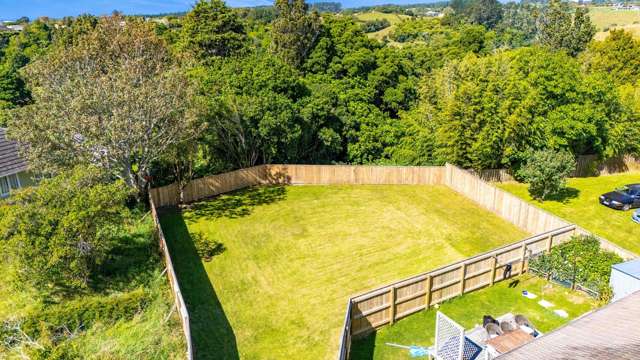 Sunny and private with native bush backdrop