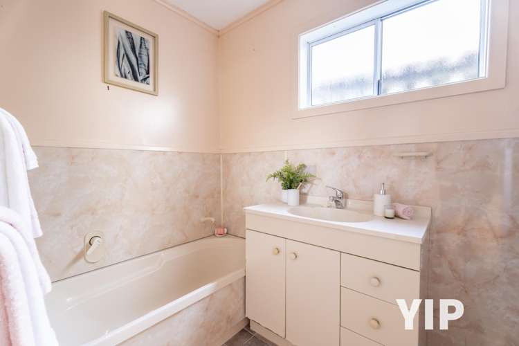 10 Miles Crescent Newlands_14