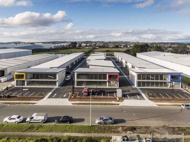 Unit 1/9 Chonny Crescent Wiri_1