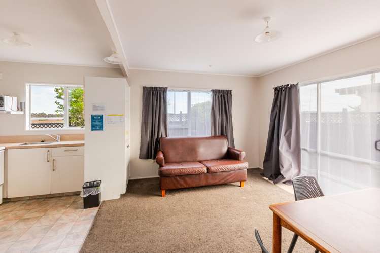 50 Meeanee Quay Westshore_14