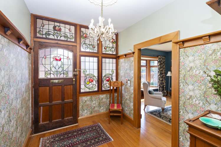 39 Holly Road Merivale_12