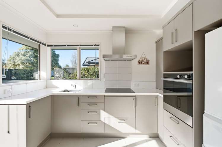 17 Bayliss Close_1
