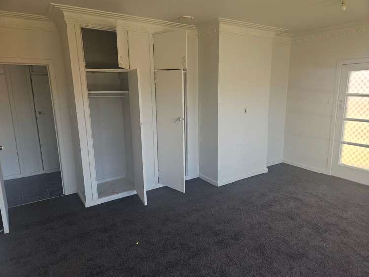 53 Halver Road Hillpark_13